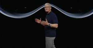 Tim Cook presentando los vision Pro - Crédito: Apple